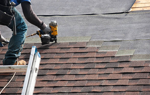 Licensed Storm Damage Roof Repair service in Flanagan, IL - Brentwood Metal Roofing